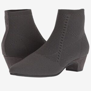 Eileen Fisher Graphite Purl Recycled Stretch Knit Bootie Size 8